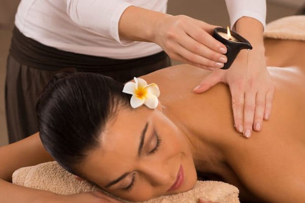 massage-candle-elohim-spa